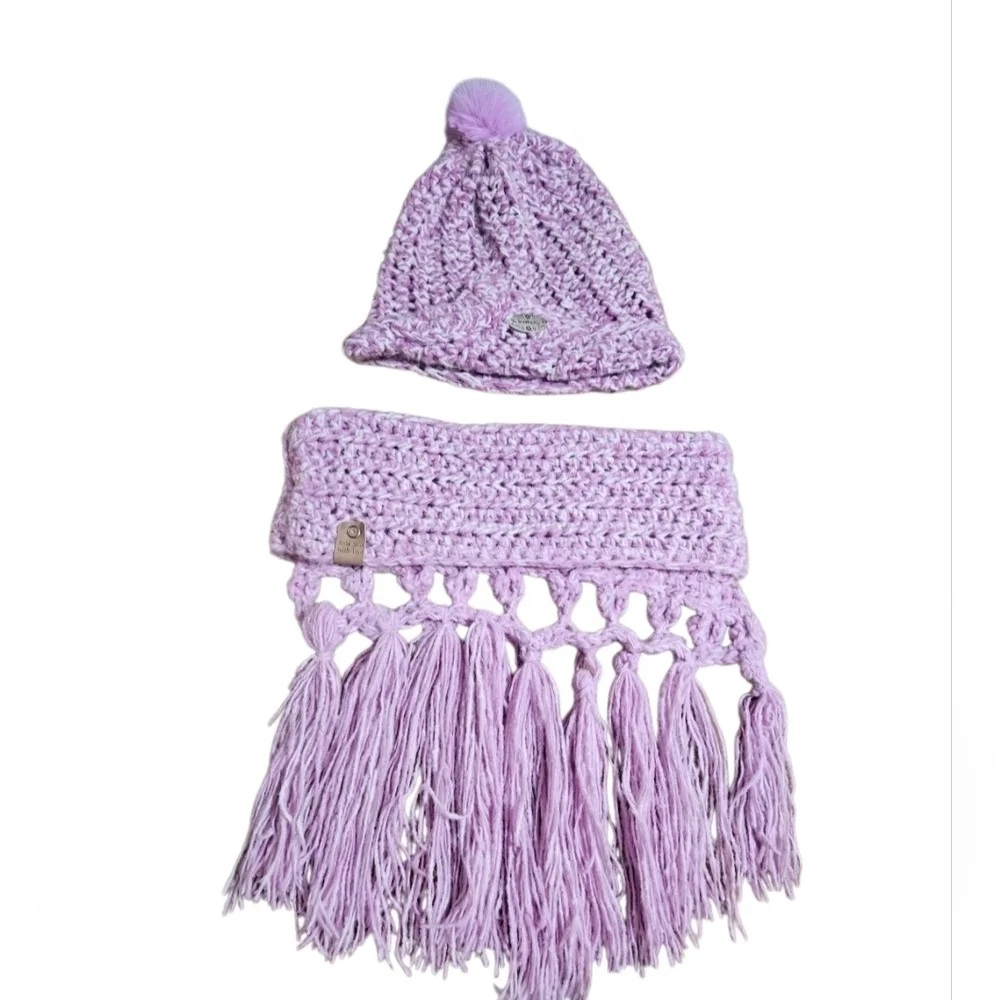 Hand Crafted Crochet 2-piece Set Fringe Scarf & Winter beanie Purple chunky knit